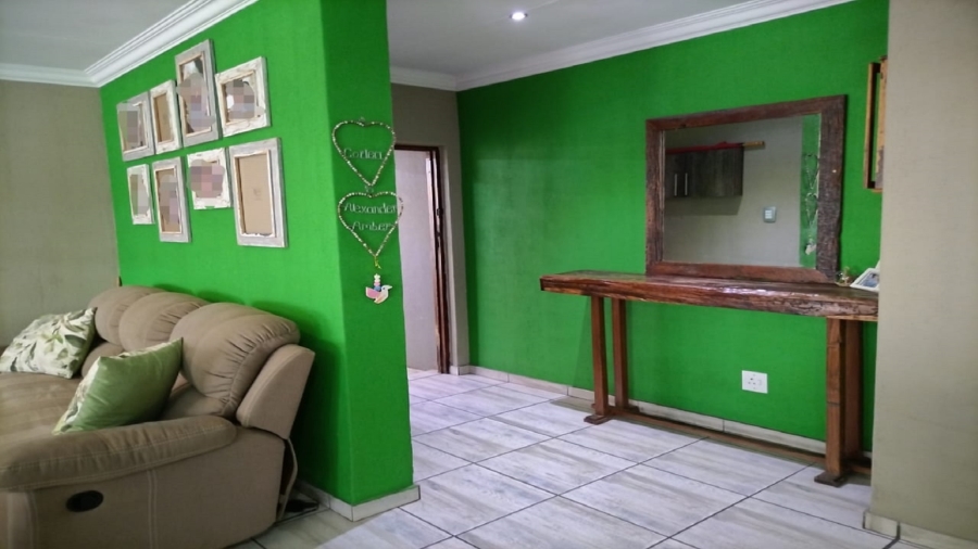 3 Bedroom Property for Sale in Vaalpark Free State